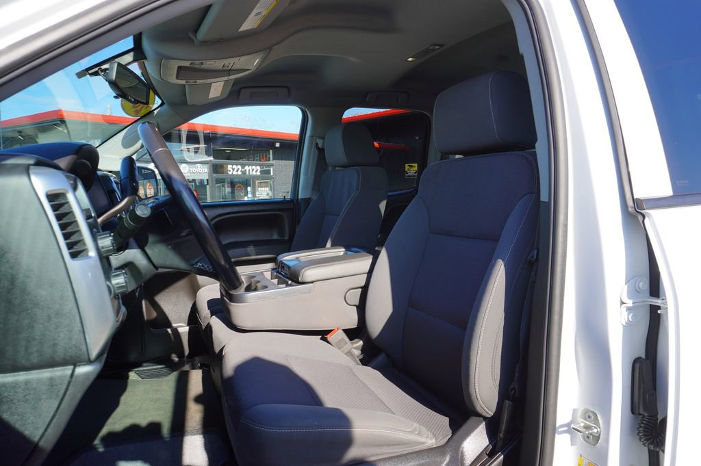 Used 2018 Chevrolet Silverado 1500 LT w/ All Star Edition image 22