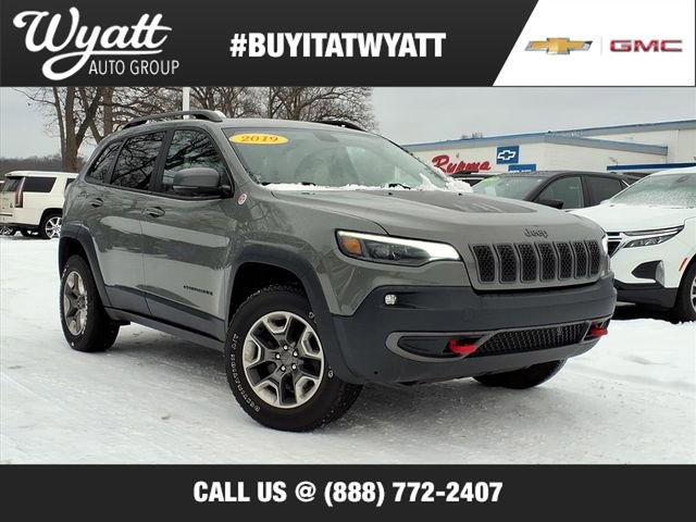 Used 2019 Jeep Cherokee Trailhawk w/ Comfort & Convenience Group