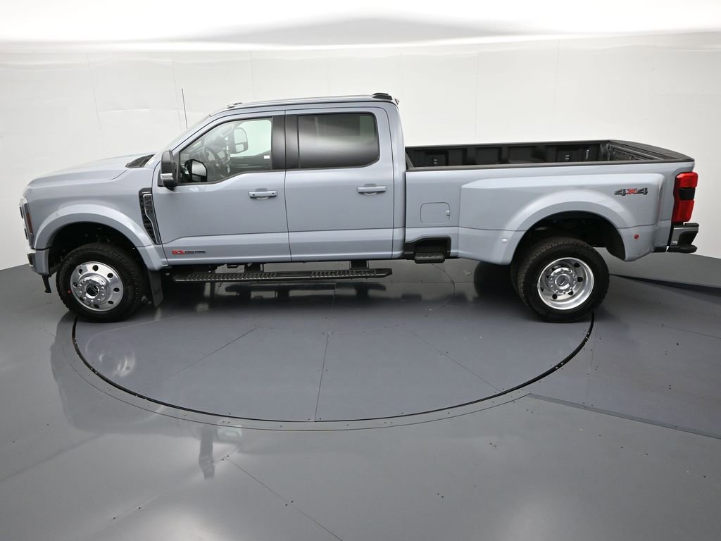 New 2026 Ford F450 Lariat w/ Lariat Premium Package image 33