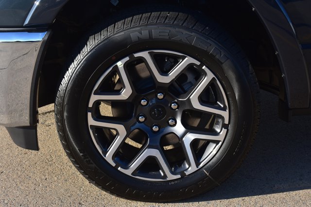 New 2027 RAM 1500 Laramie AWD/4WD image 10