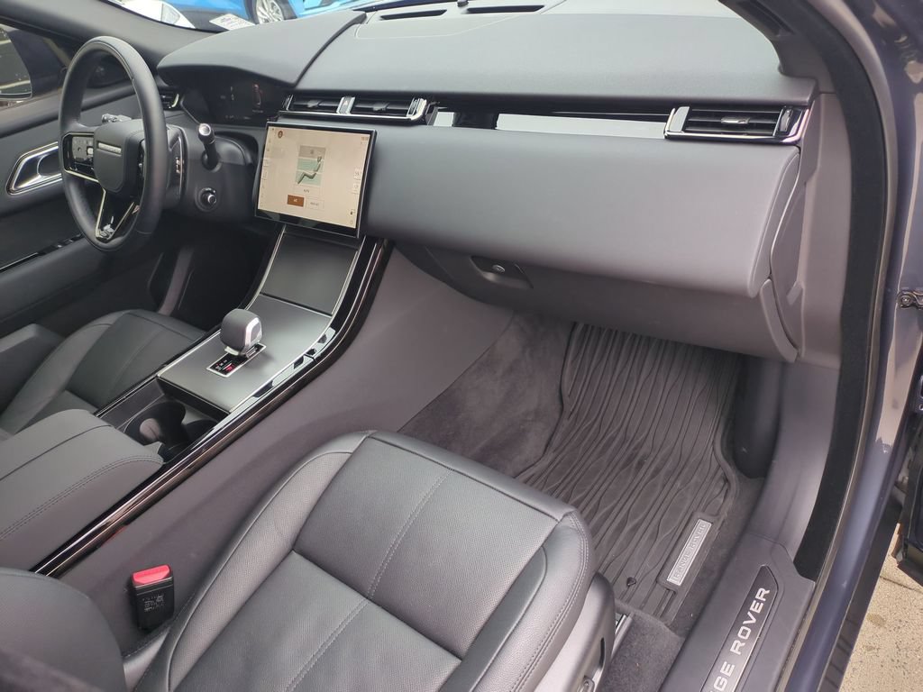 Used 2025 Land Rover Range Rover Velar Dynamic SE AWD/4WD image 37