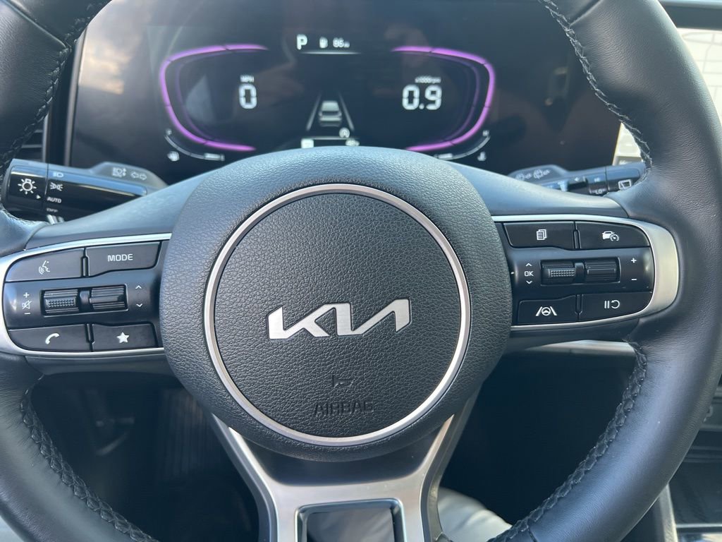 Certified 2025 Kia Sportage EX image 60