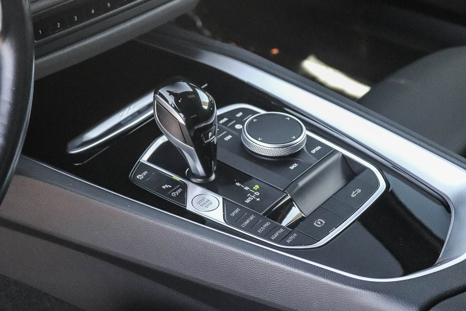 Used 2022 BMW Z4 M40i w/ Driving Assistance Package RWD image 19