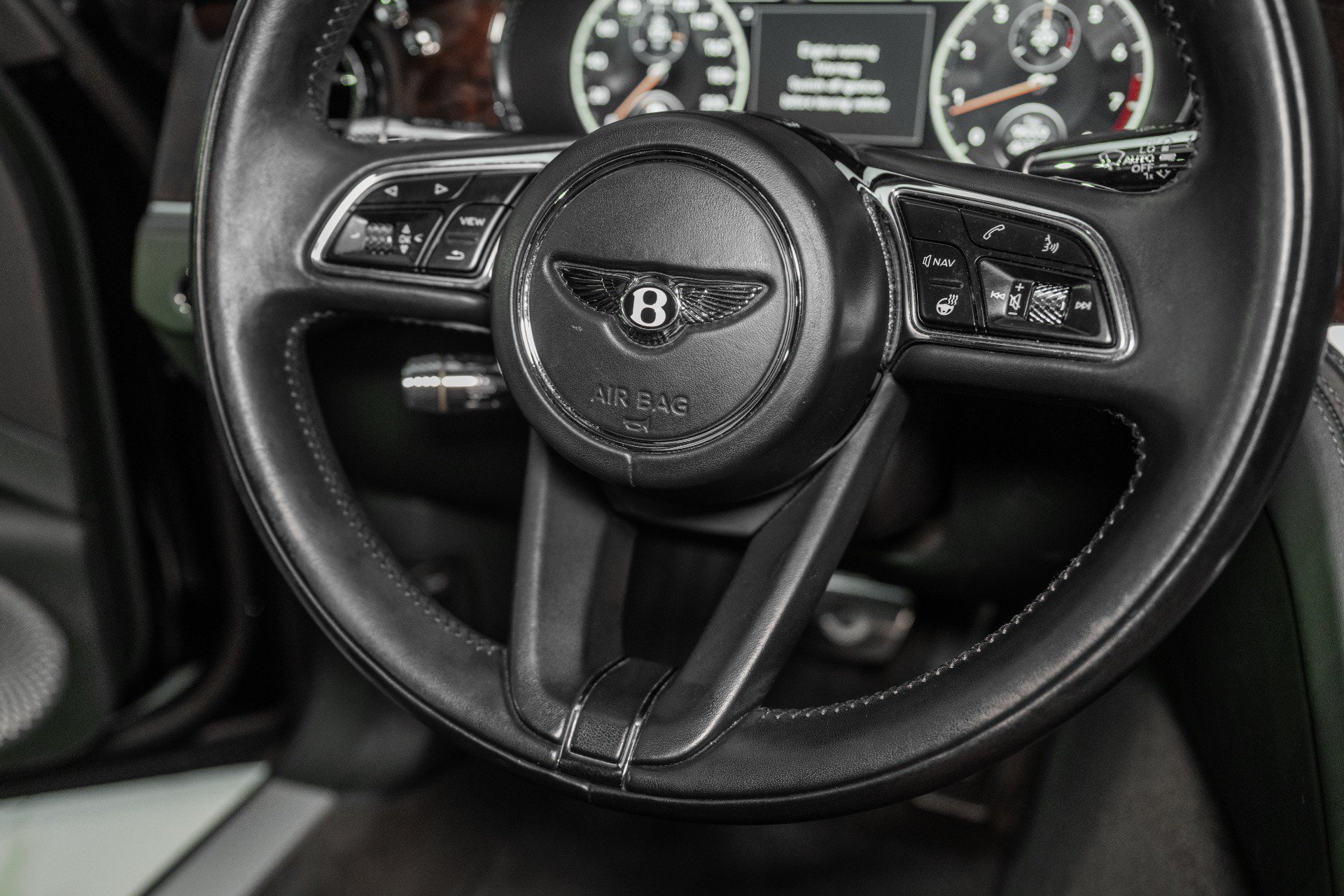 Certified 2022 Bentley Flying Spur V8 AWD/4WD image 49