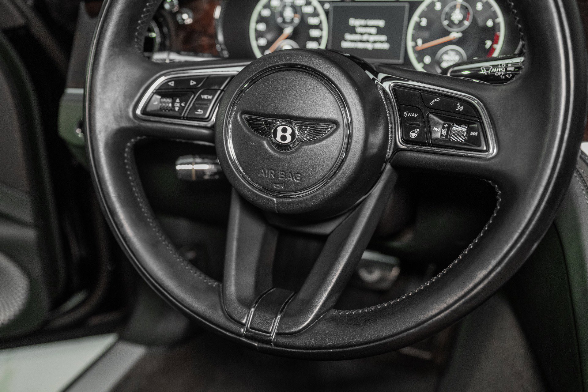 Used 2022 Bentley Flying Spur V8 image 49