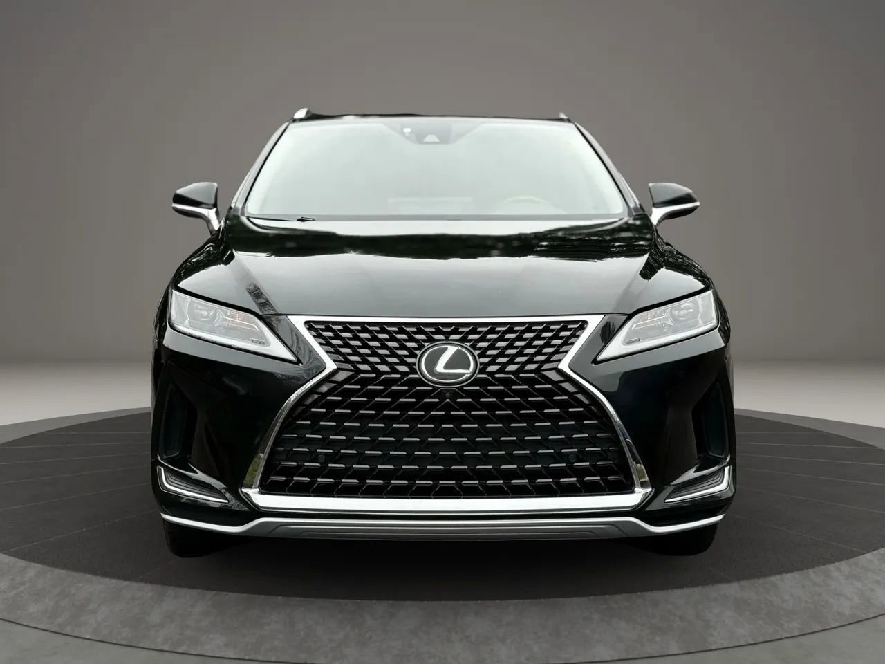 Used 2021 Lexus RX 350L FWD w/ Premium Package image 2