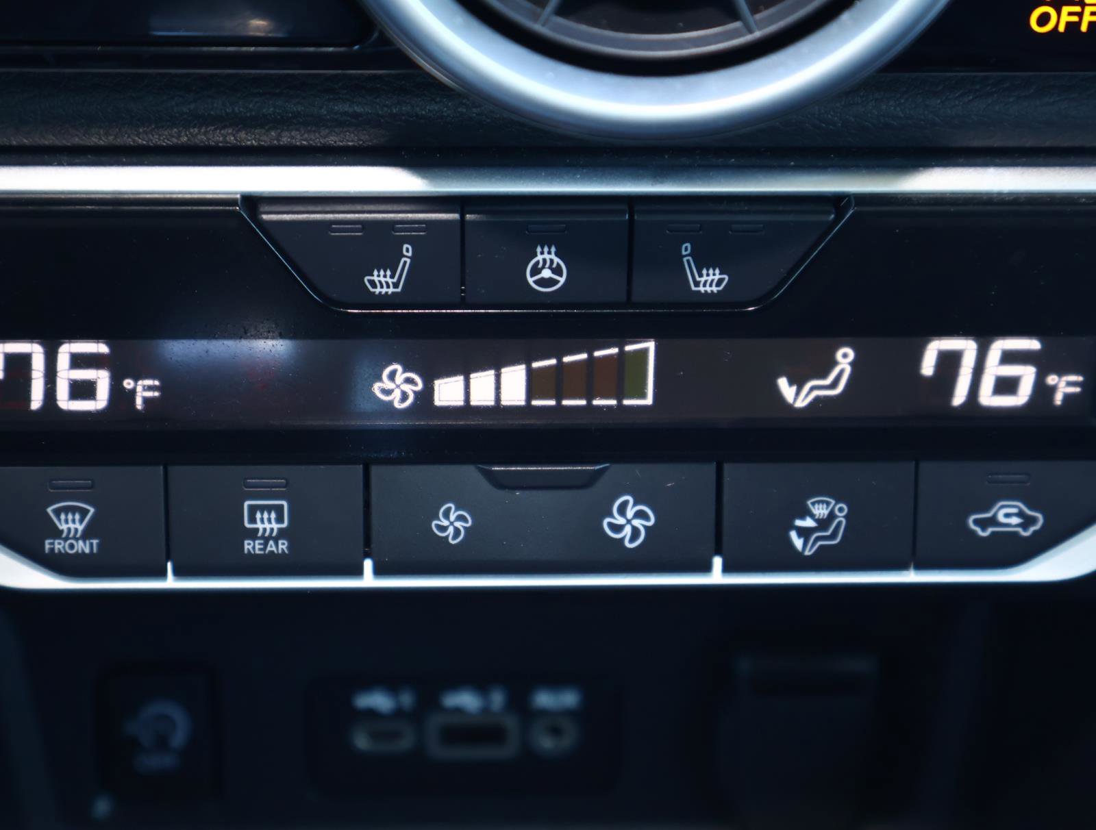 Used 2025 Nissan Sentra SV w/ All-Weather Package image 24