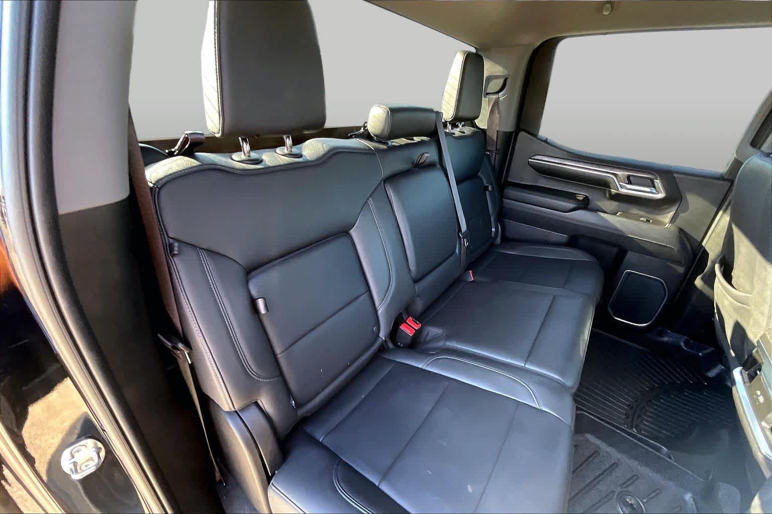 Used 2024 Chevrolet Silverado 1500 LTZ w/ LPO, Dark Essentials Package AWD/4WD image 19