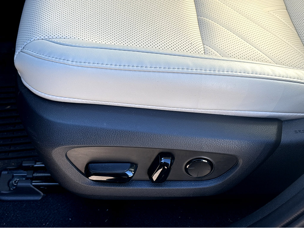 Used 2025 Lexus NX 300h AWD w/ Accessory Package (K3) image 26