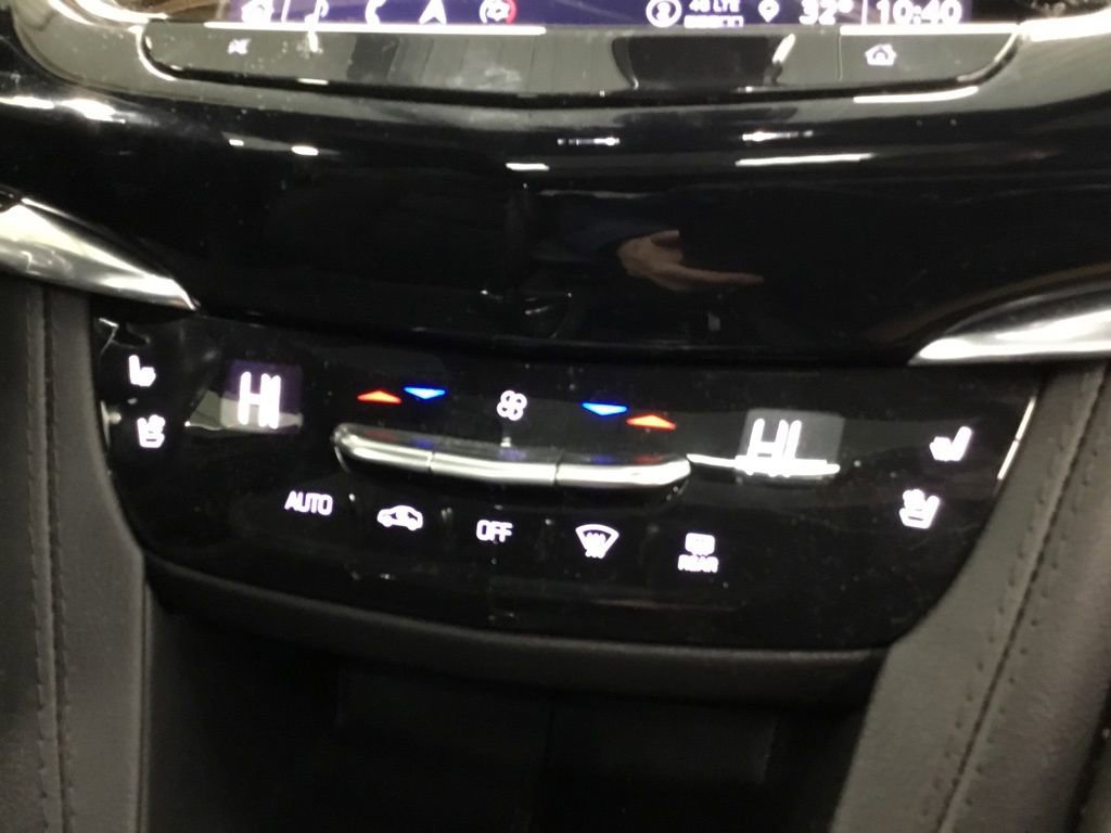 Used 2023 Cadillac XT6 Sport w/ Platinum Package image 28