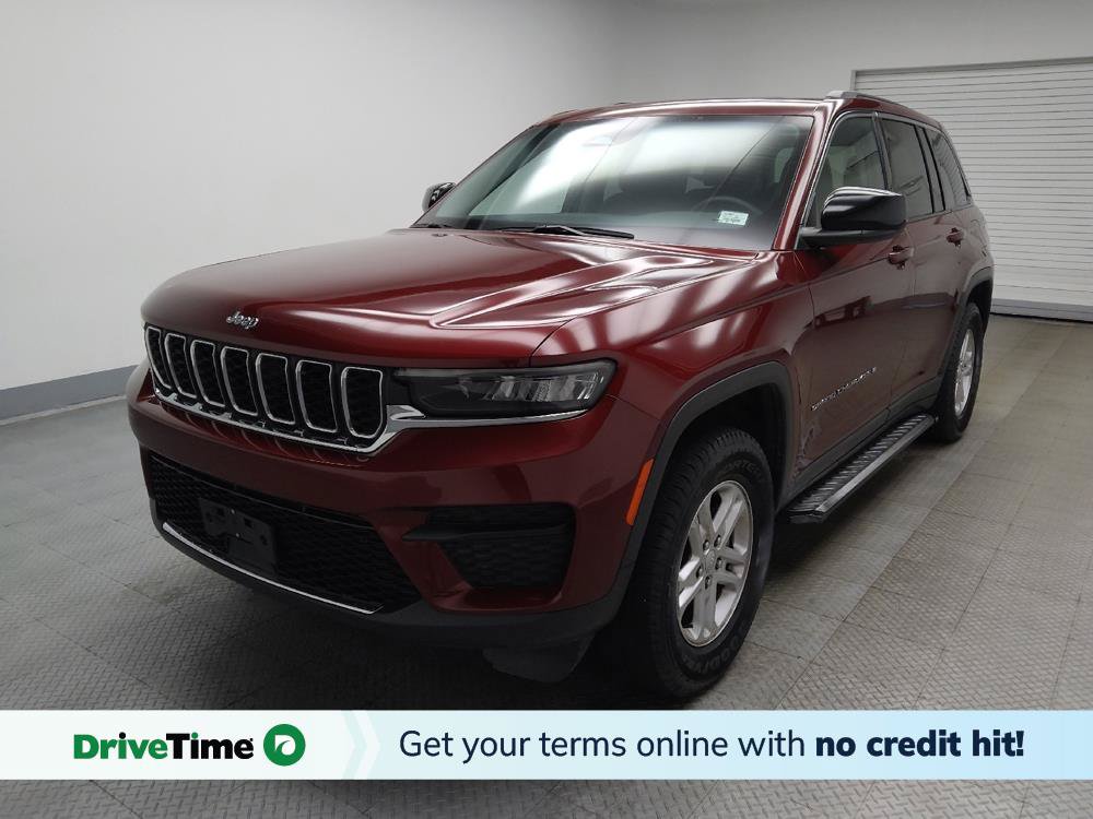 Used 2023 Jeep Grand Cherokee Laredo w/ Luxury Tech Group I AWD/4WD image 1