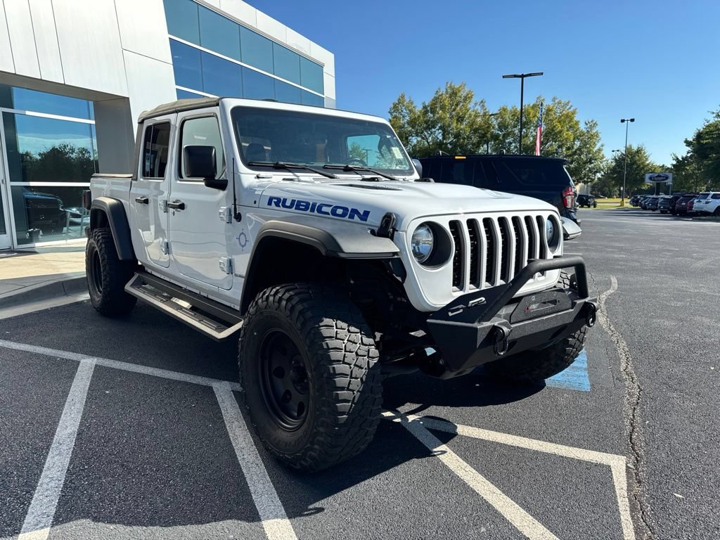 Used 2021 Jeep Gladiator Rubicon w/ Trailer Tow Package AWD/4WD image 3