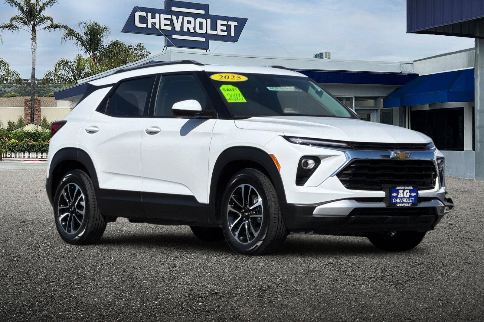 Used 2025 Chevrolet TrailBlazer LT FWD image 32