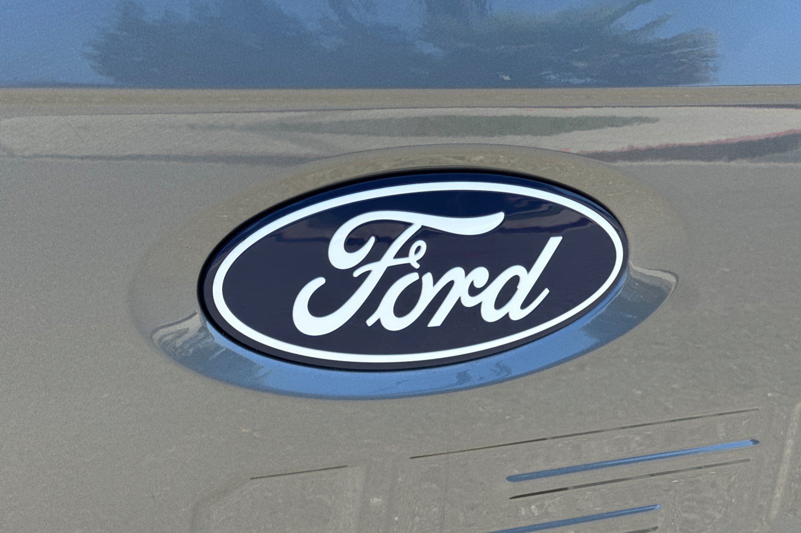 Used 2025 Ford F150 XLT w/ Equipment Group 301A Standard RWD image 26