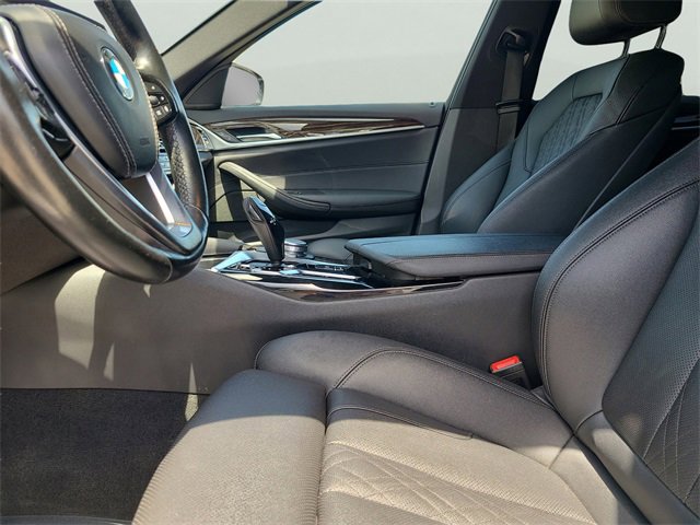 Used 2022 BMW 530i w/ Convenience Package image 22