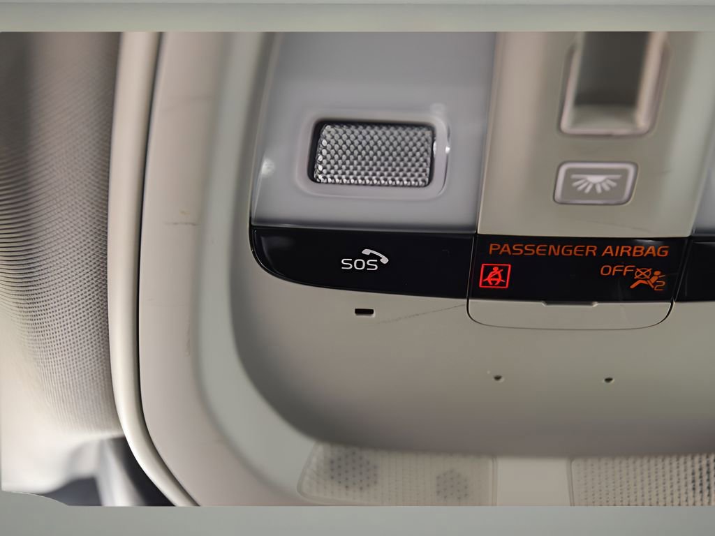 Certified 2023 Volvo S60 B5 Core w/ Climate Package image 37