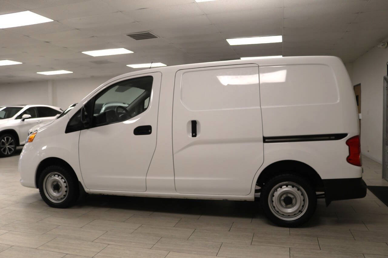 Used 2020 Nissan NV200 S w/ Back Door Glass Package image 10