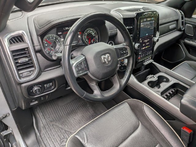 Used 2023 RAM 1500 Laramie AWD/4WD image 11