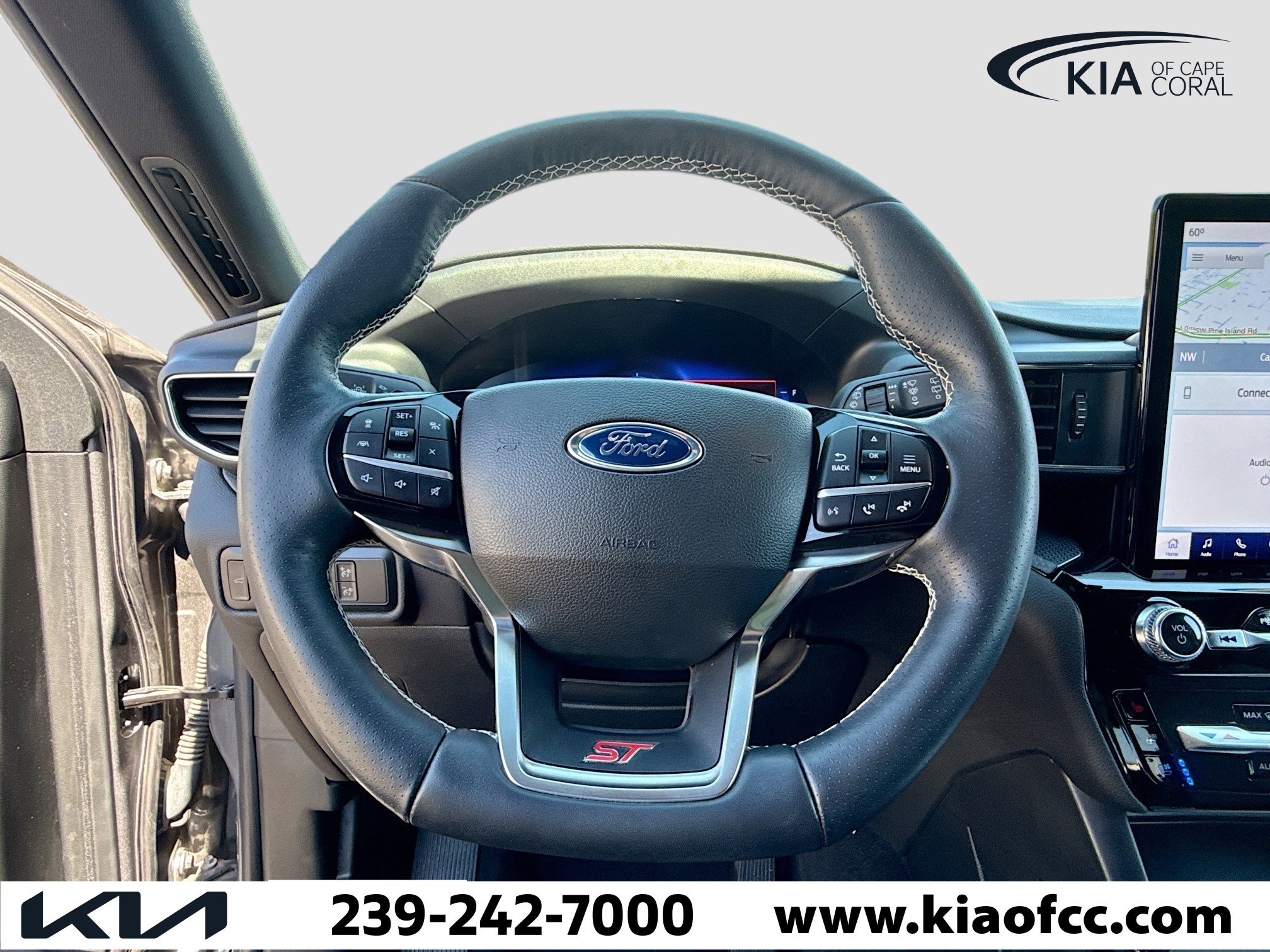 Used 2022 Ford Explorer ST w/ Equipment Group 401A image 37