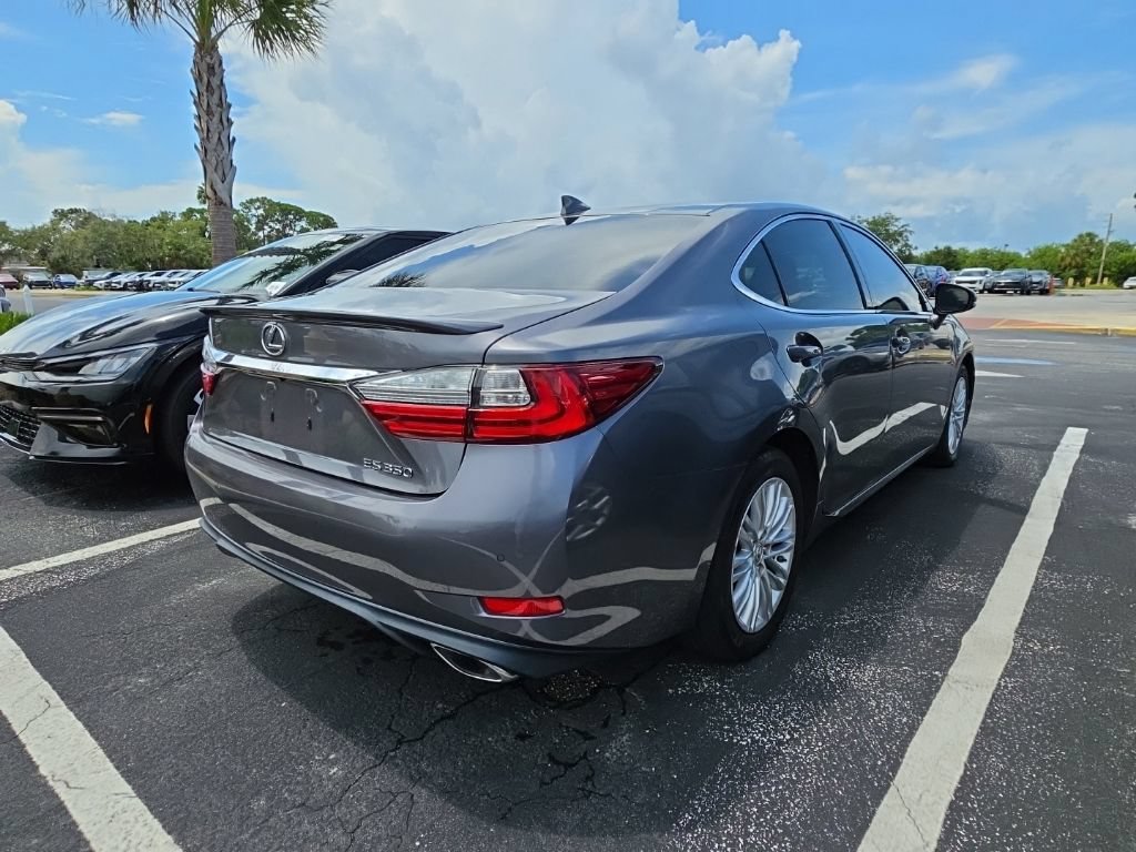 Used 2016 Lexus ES 350 w/ Premium Package w/Wood Trim FWD image 19
