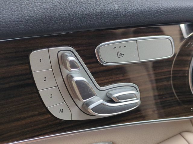 Used 2022 Mercedes-Benz GLC 300 image 20