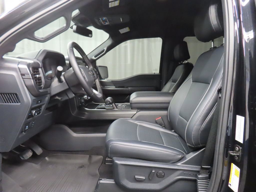 Used 2025 Ford F150 Lariat w/ Equipment Group 501A Mid image 12