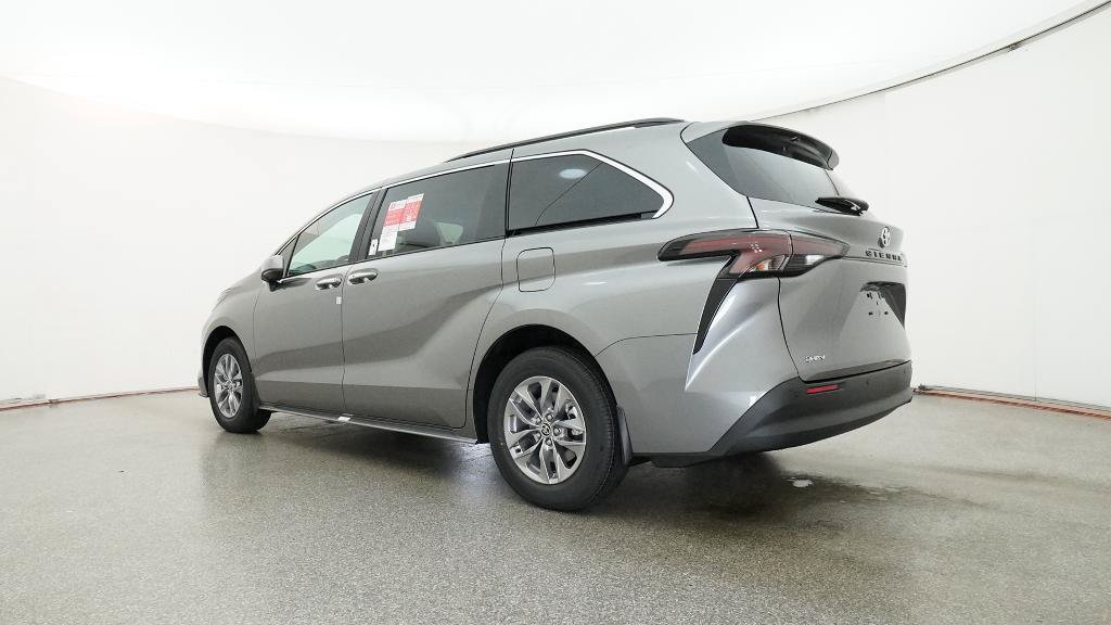 New 2026 Toyota Sienna XLE FWD image 24