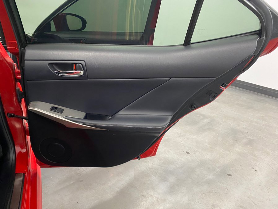 Used 2016 Lexus IS 350 AWD image 46