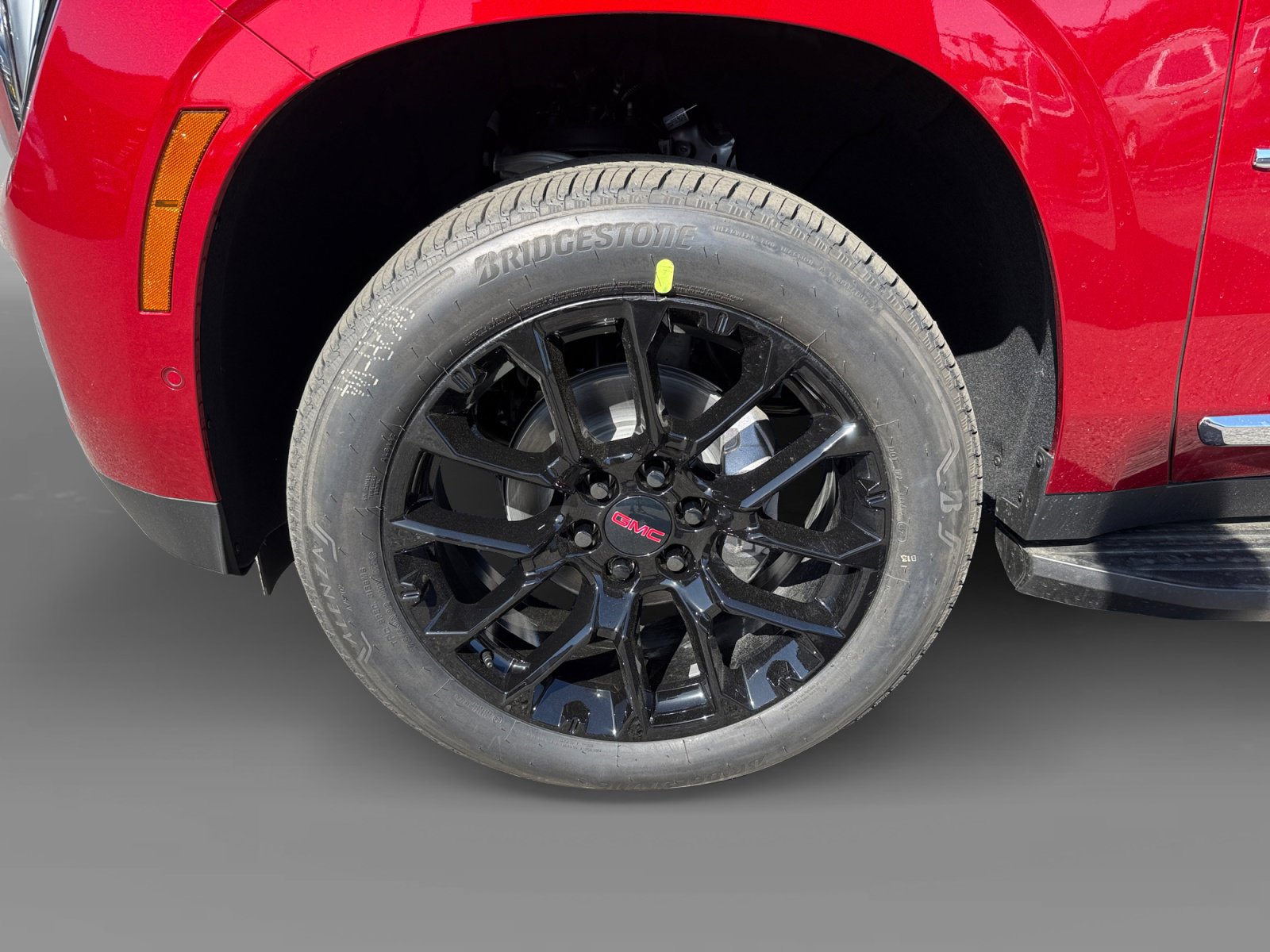 New 2026 GMC Yukon XL Elevation w/ Elevation Premium Package image 9