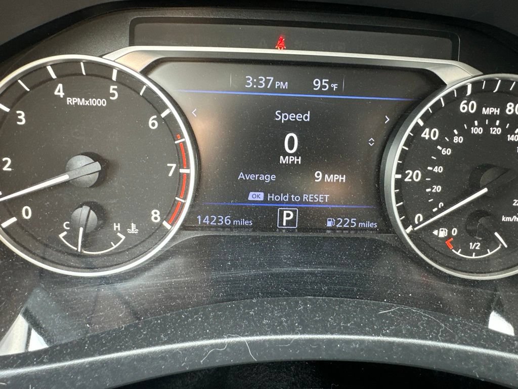 Used 2022 Nissan Altima 2.5 SV