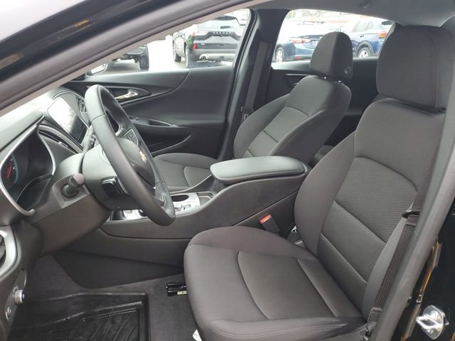 Used 2023 Chevrolet Malibu RS FWD image 7