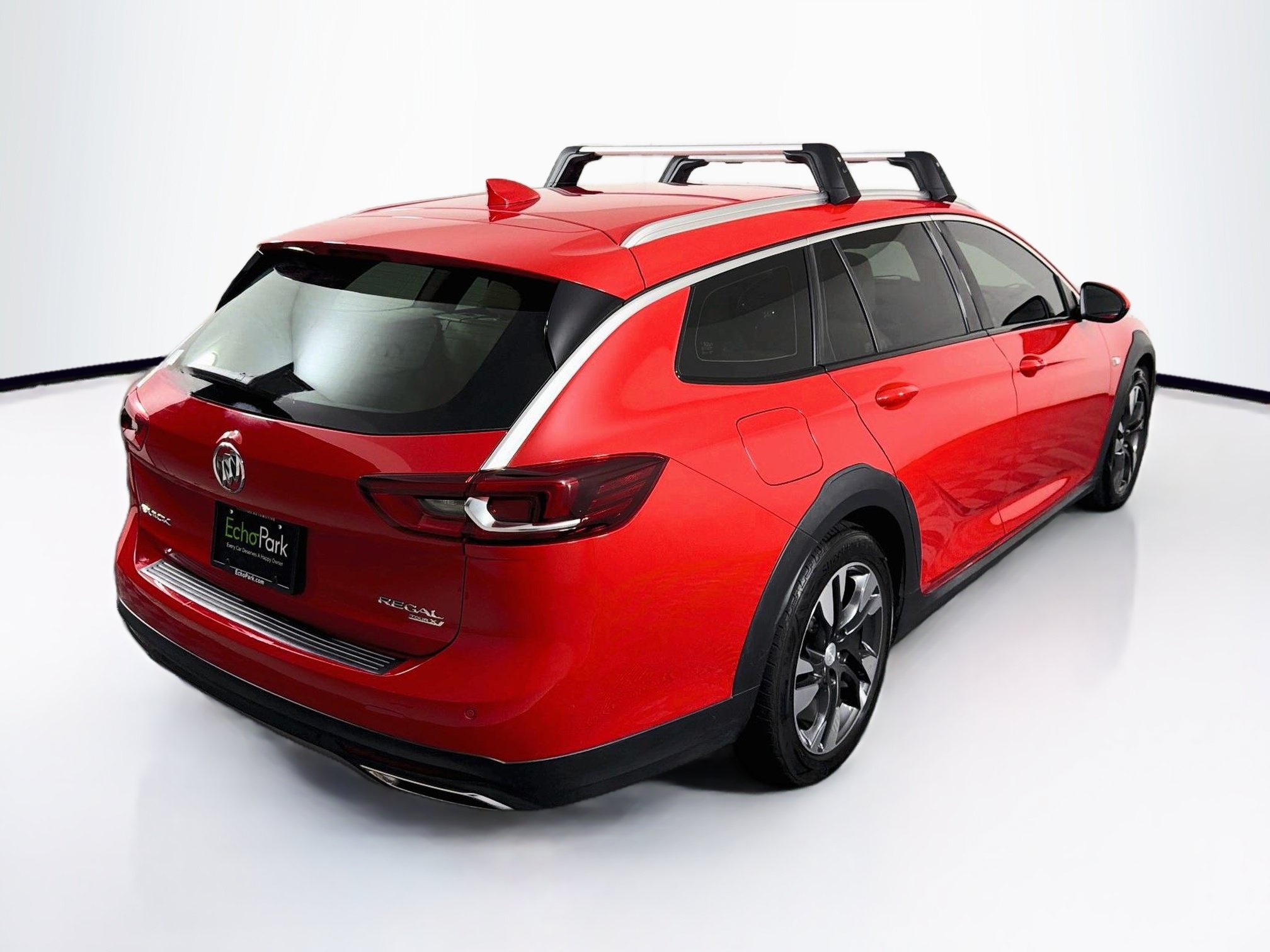 Used 2018 Buick Regal Preferred w/ Sights and Sounds Package AWD/4WD image 9