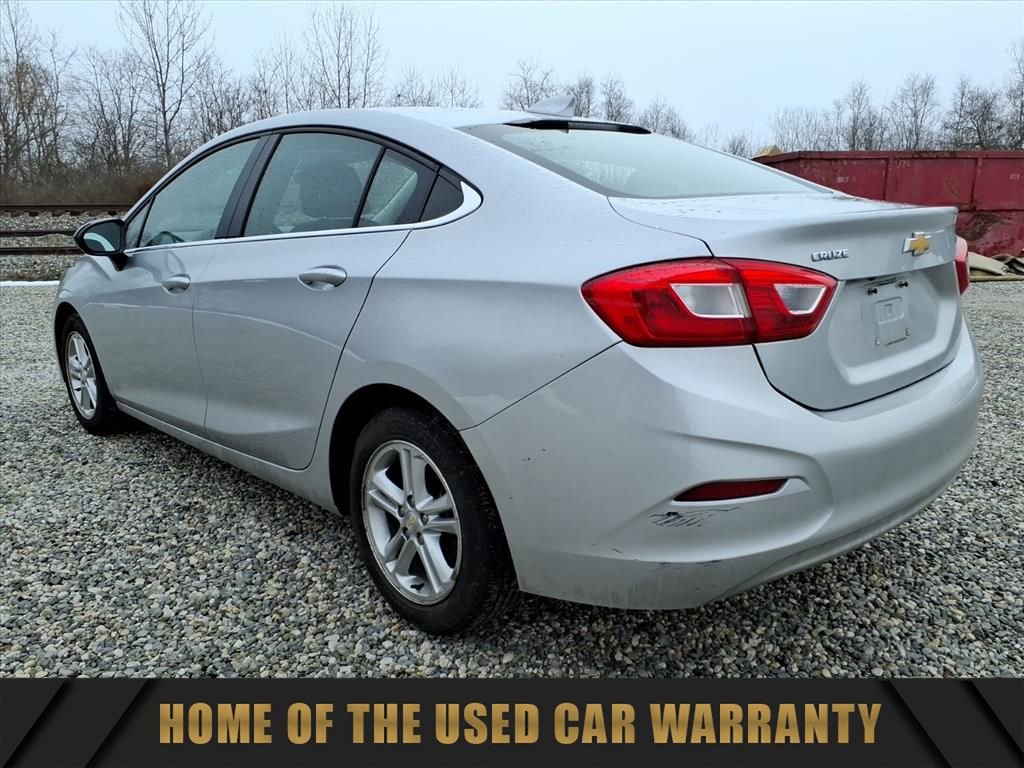 Used 2017 Chevrolet Cruze LT image 7