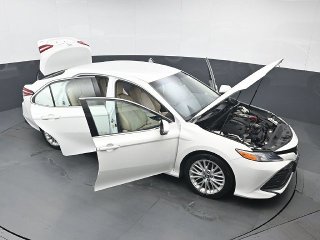 Used 2018 Toyota Camry XLE FWD image 47