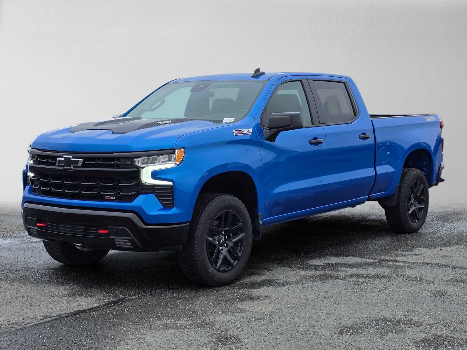 Used 2025 Chevrolet Silverado 1500 LT Trail Boss AWD/4WD image 7