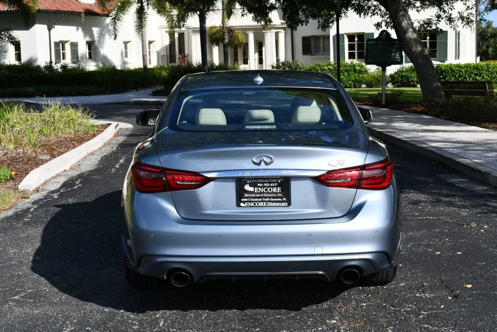 Used 2018 INFINITI Q50 Luxe w/ Sensory Package (Luxe) RWD image 5