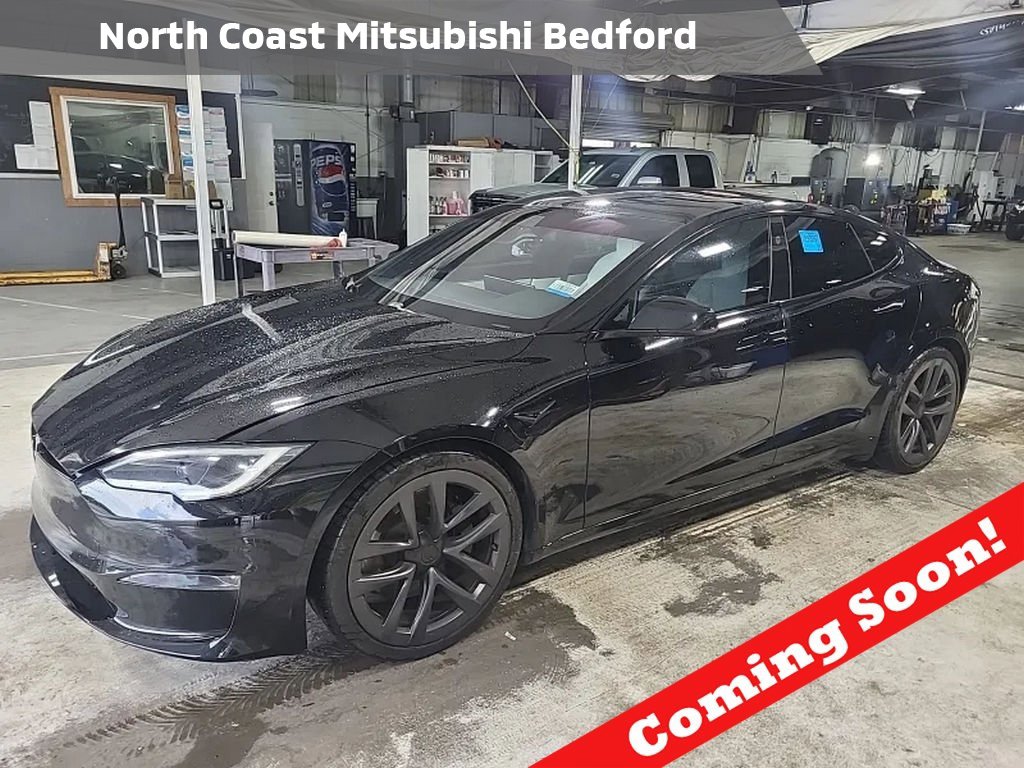 Used 2022 Tesla Model S Plaid image 1