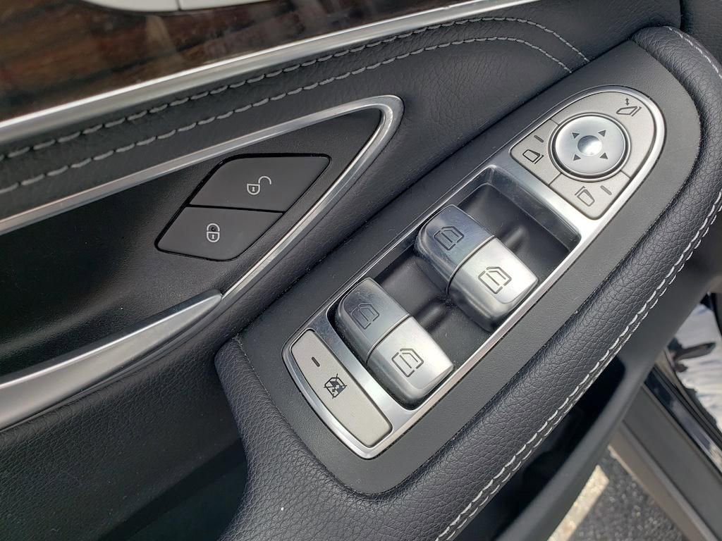 Used 2016 Mercedes-Benz GLC 300 4MATIC image 17