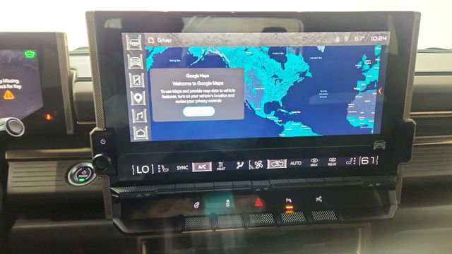 Used 2025 GMC Hummer EV 2X w/ LPO, Sport Package image 46