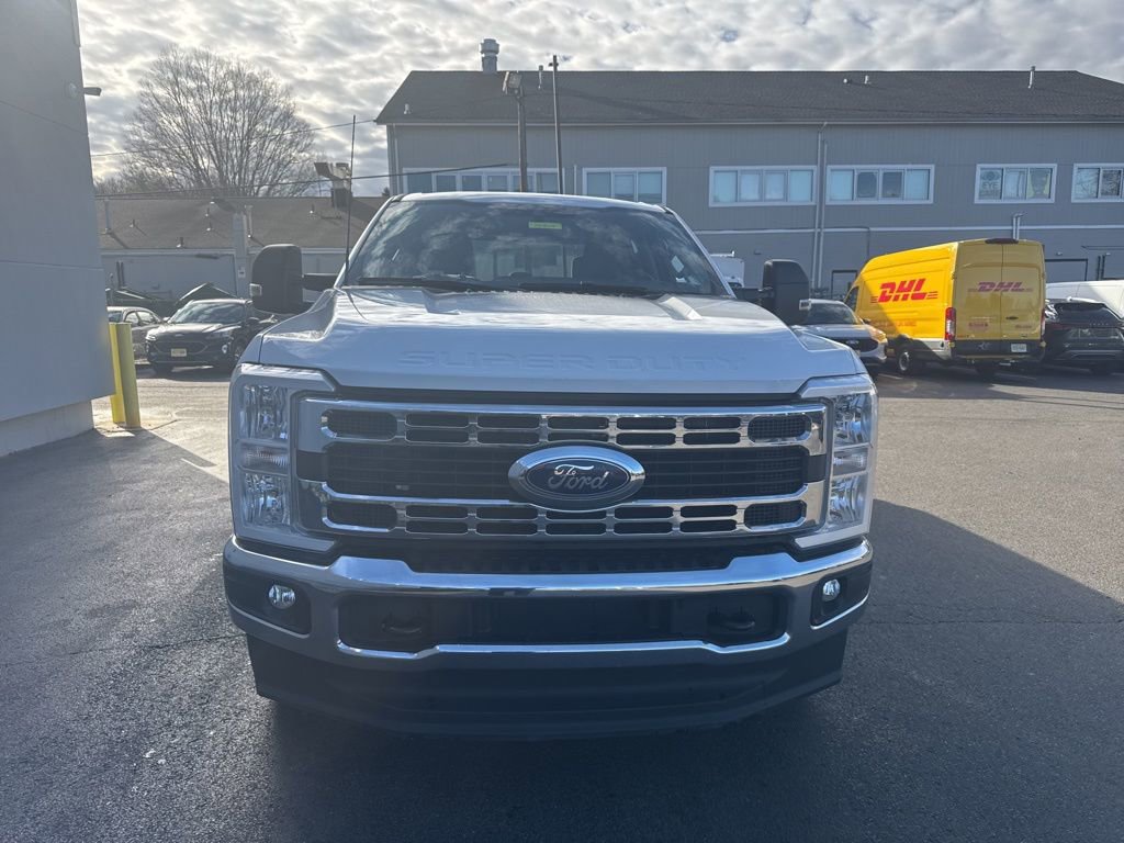 Used 2025 Ford F250 XLT image 6