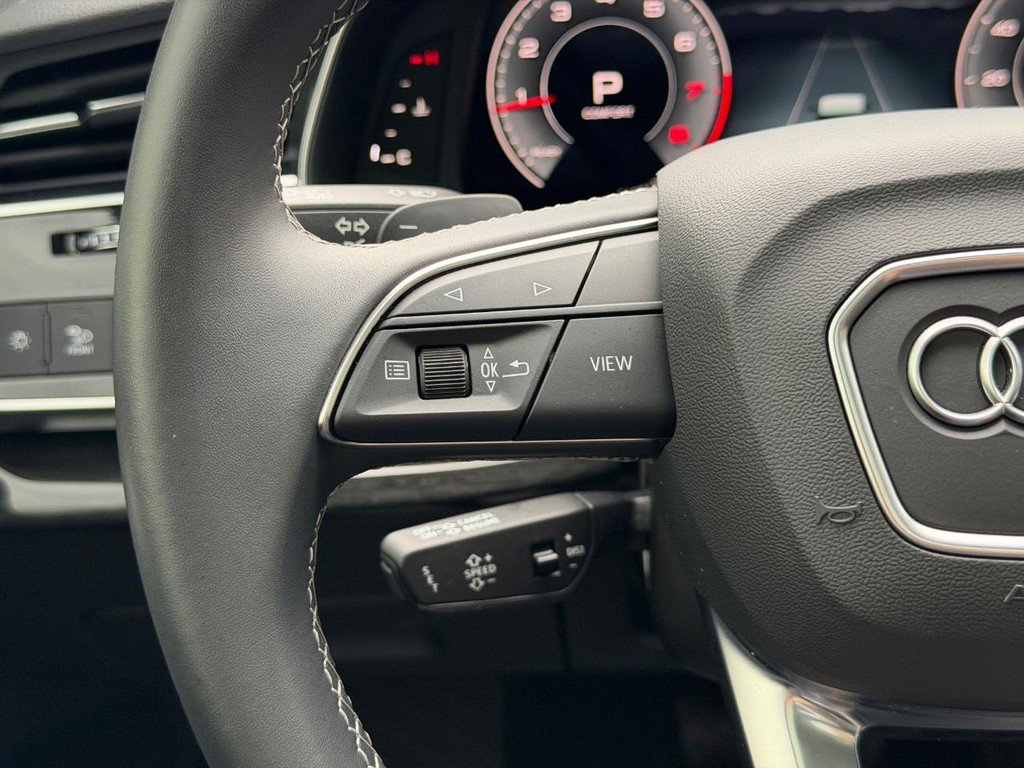 Used 2025 Audi Q7 2.0T Premium w/ Convenience Plus Package image 20