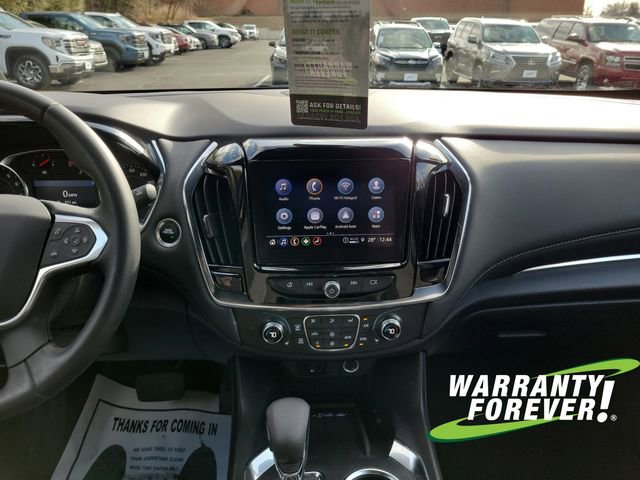 Used 2023 Chevrolet Traverse LT w/ Rear Camera Mirror Package image 11