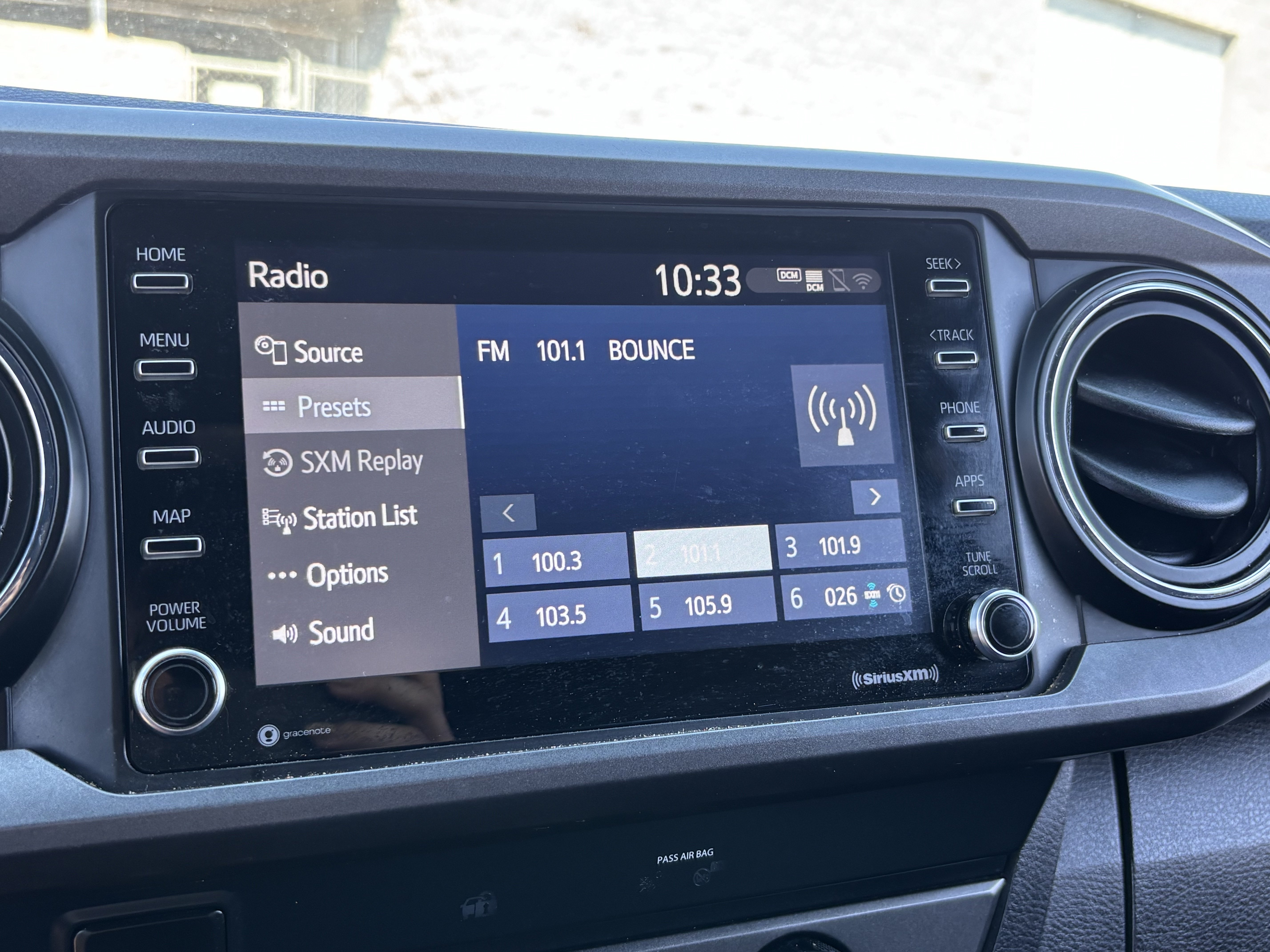 Used 2020 Toyota Tacoma TRD Off-Road AWD/4WD image 20