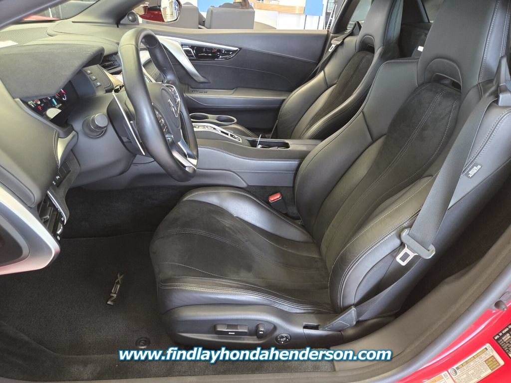Used 2017 Acura NSX AWD/4WD image 13