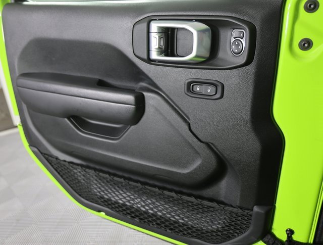 Used 2021 Jeep Wrangler Unlimited Rubicon w/ Xtreme Recon 35" Tire Package image 20