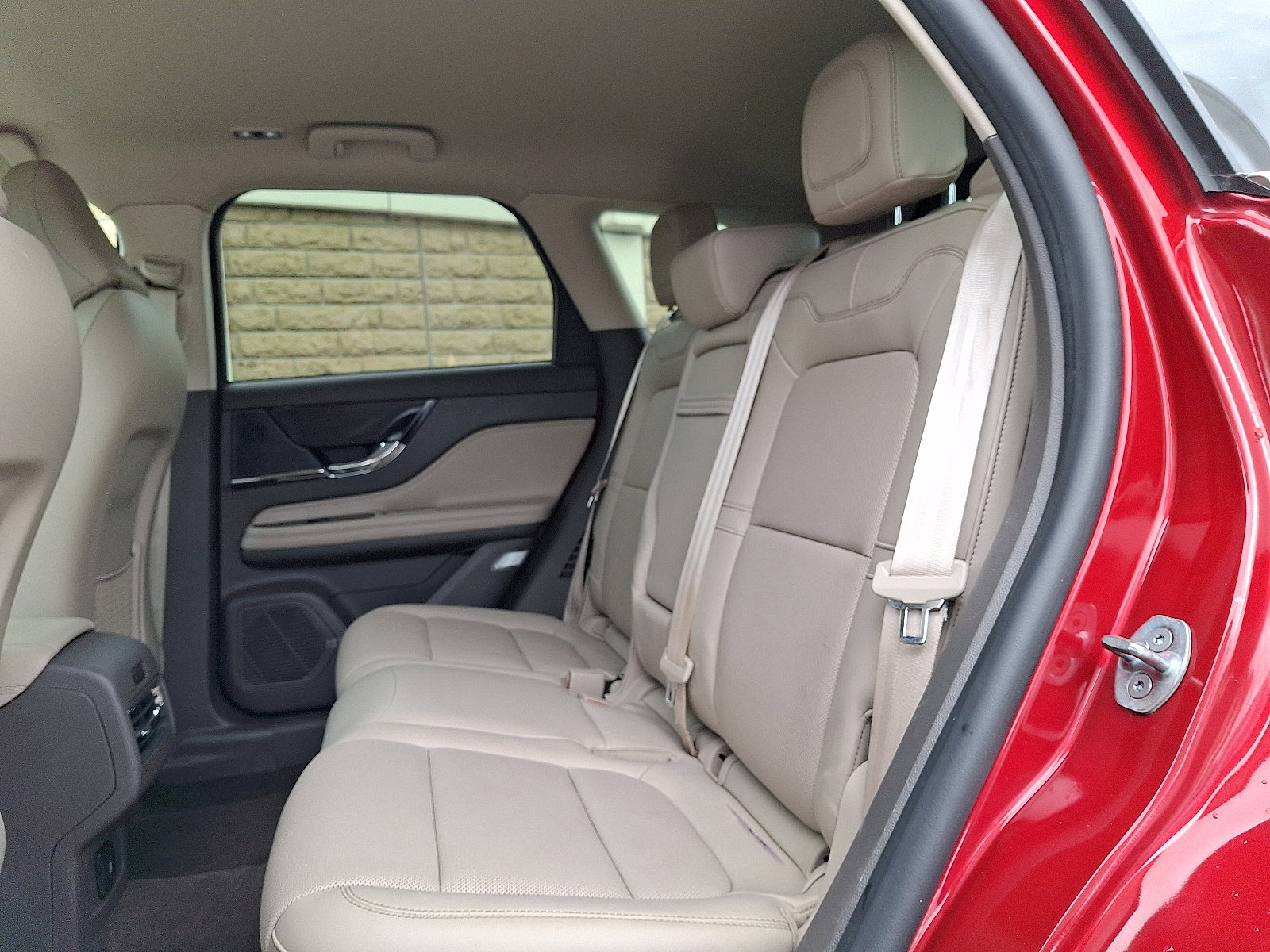 Used 2022 Lincoln Corsair AWD w/ Equipment Group 101A image 10