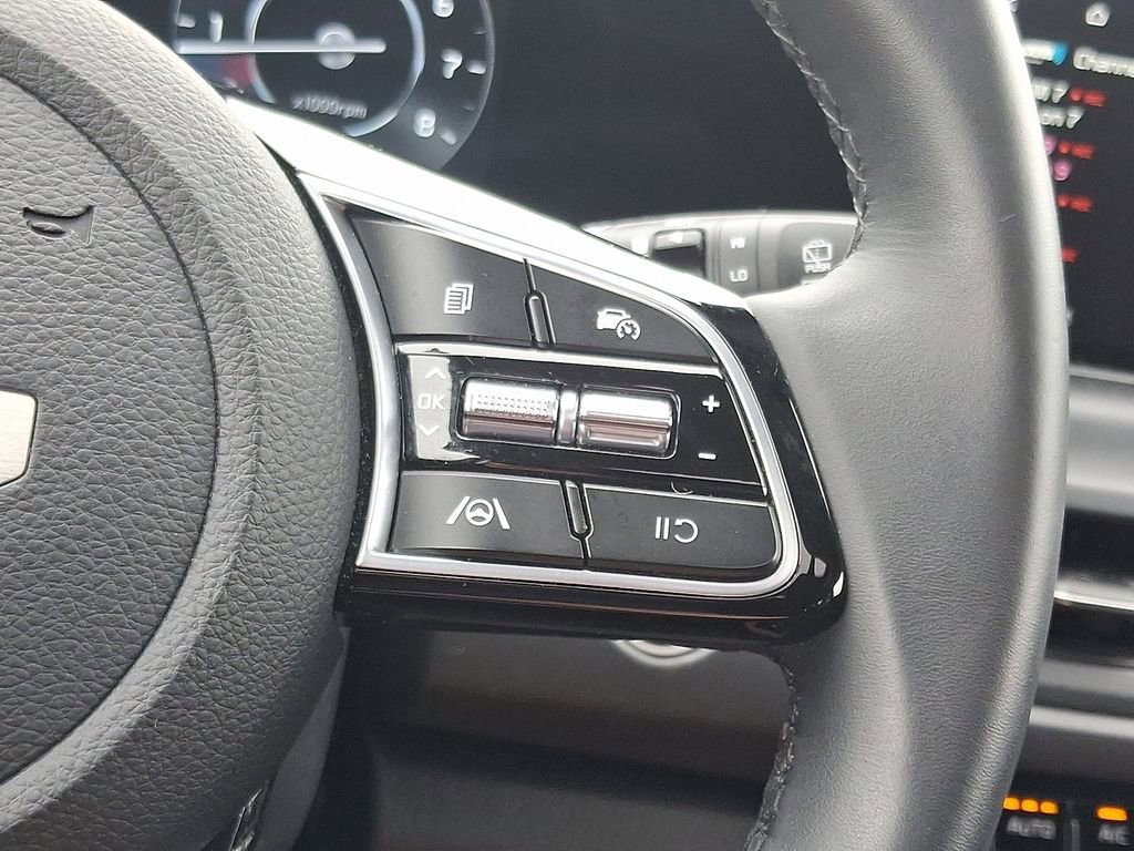 Used 2024 Kia Seltos EX image 24