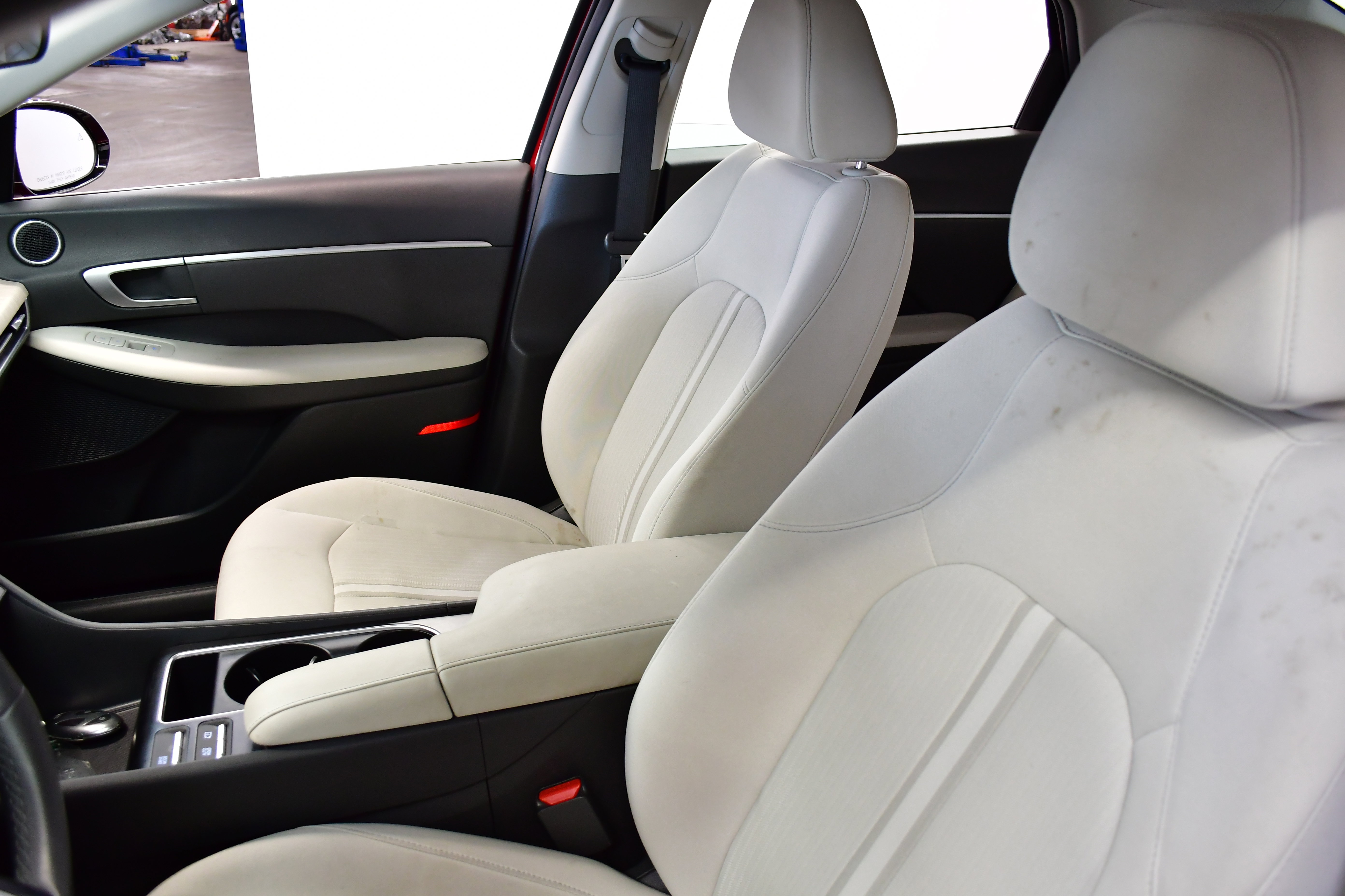 Used 2025 Hyundai Sonata SEL image 9