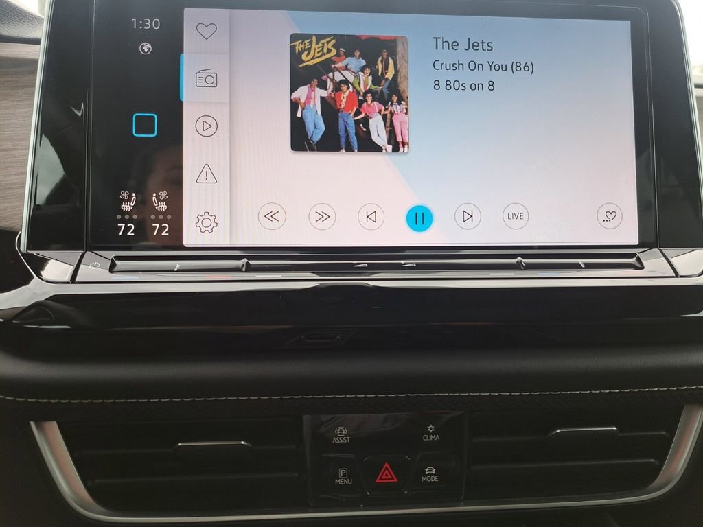 Used 2025 Volkswagen Atlas SEL image 10