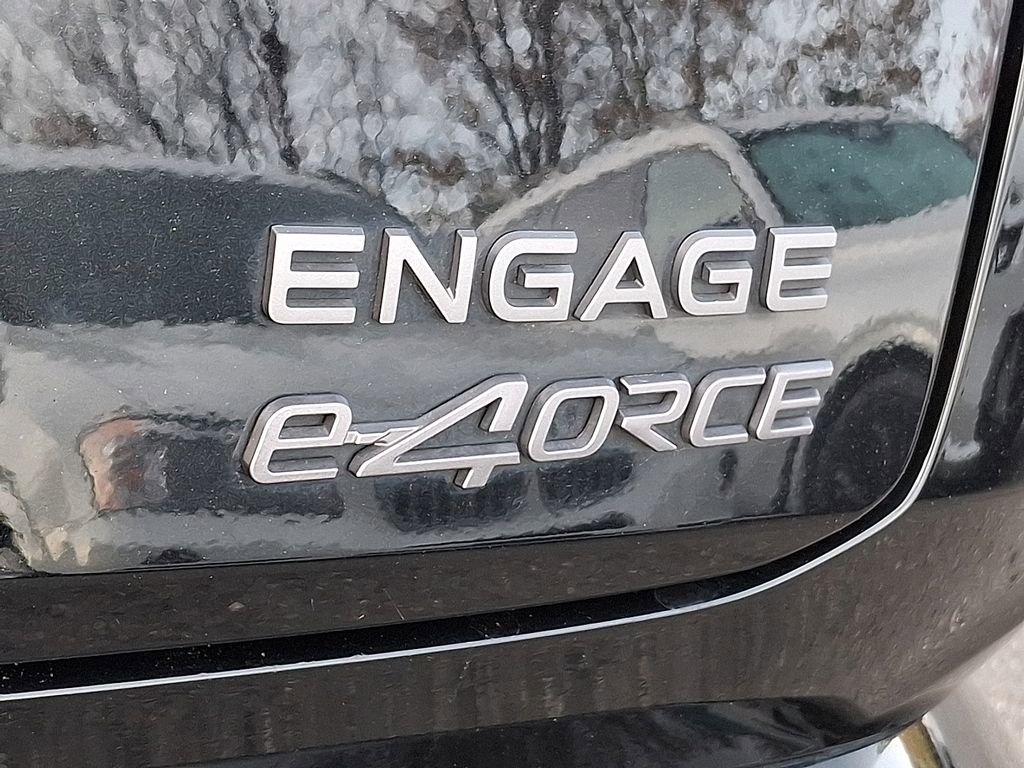 Used 2024 Nissan Ariya AWD image 28